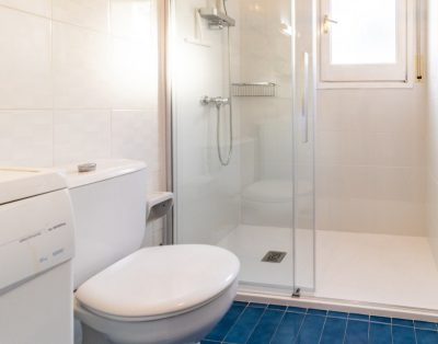 CAP RAS 03 – Appartement au dernier étage avec vue sur mer