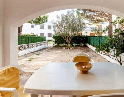 SANT CARLES 26 – Magnífico apartamento renovado con jardín