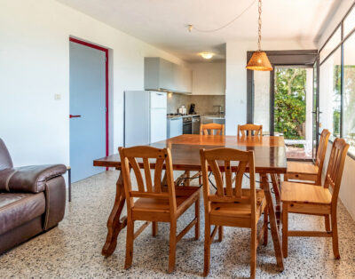 GRIFEU 08 – Appartement avec une agréable terrasse extérieure