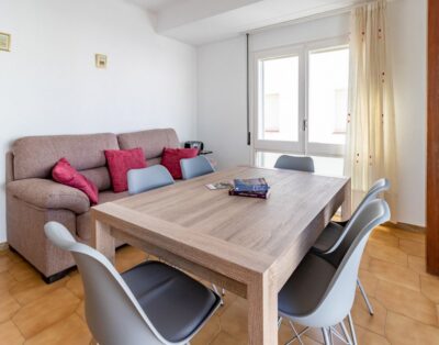 PORT DE LLANÇÀ 35 – Apartamento centrico en el puerto