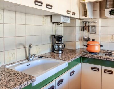 GRIFEU 17 – Acollidor apartament al costat de la platja