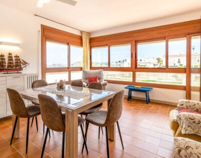 SANT CARLES 20 – Apartament asolellat amb vistes al mar