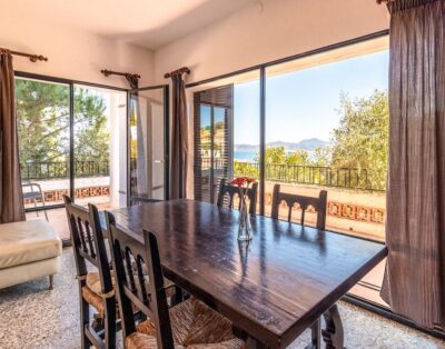 GRIFEU 06 –Appartement lumineux avec terrasse et vue sur mer