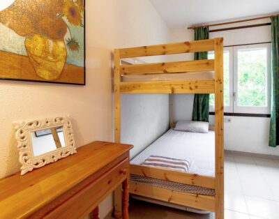 CAP RAS 03 – Appartement au dernier étage avec vue sur mer