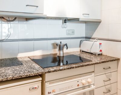 CAU DEL LLOP 76 – Apartamento con piscina comunitaria