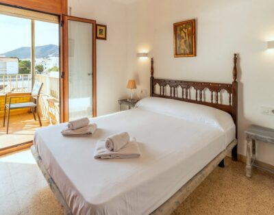 SANT CARLES 21 – Apartament amb vistes al mar i al port