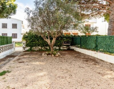 SANT CARLES 26 – Magnífico apartamento renovado con jardín