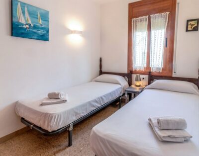 SANT CARLES 21 – Apartament amb vistes al mar i al port