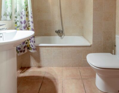 SANT CARLES 26 – Magnífico apartamento renovado con jardín