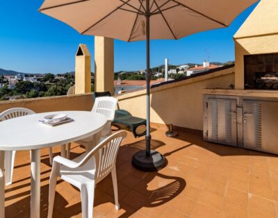 CAP RAS 03 – Appartement au dernier étage avec vue sur mer