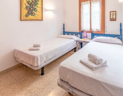 SANT CARLES 20 – Apartament asolellat amb vistes al mar