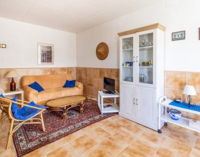 GRIFEU 10 – Apartment with outside terrace