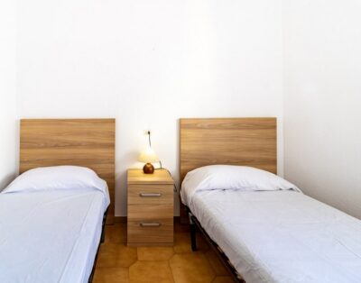PORT DE LLANÇÀ 35 – Apartamento centrico en el puerto
