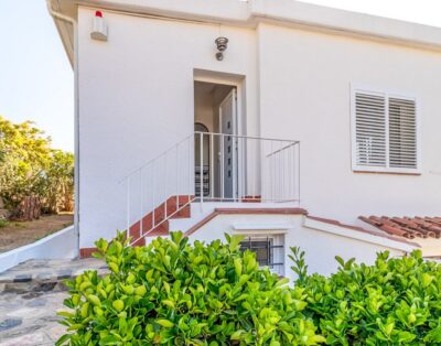 CAP RAS 01 – Apartament amb terrassa i vistes