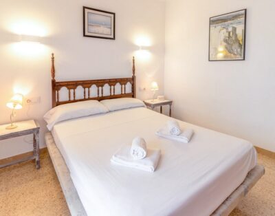 SANT CARLES 22 – Apartament assolellat amb vistes al mar