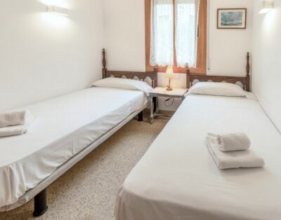 SANT CARLES 22 – Apartament assolellat amb vistes al mar