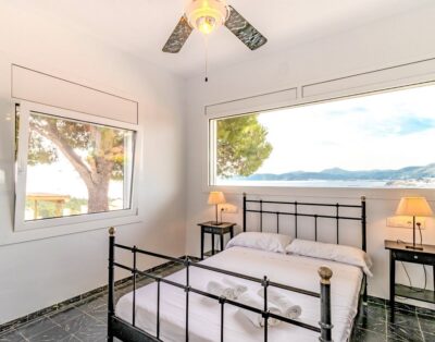CAP RAS 01 – Apartament amb terrassa i vistes