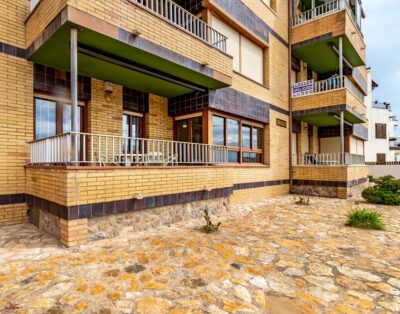SANT CARLES 22 – Apartament assolellat amb vistes al mar