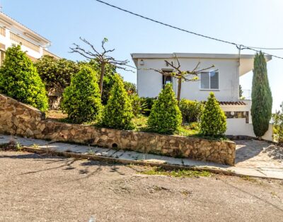 CAP RAS 01 – Apartament amb terrassa i vistes