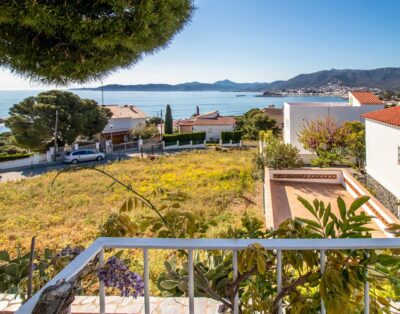 CAP RAS 01 – Apartament amb terrassa i vistes