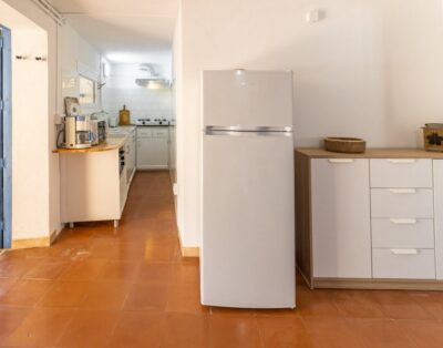 GRIFEU 15 – Apartament petit amb patí