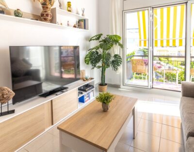 GRIFEU 18 – Apartament amb terrassa i vistes