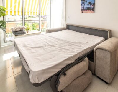 GRIFEU 18 – Apartament amb terrassa i vistes