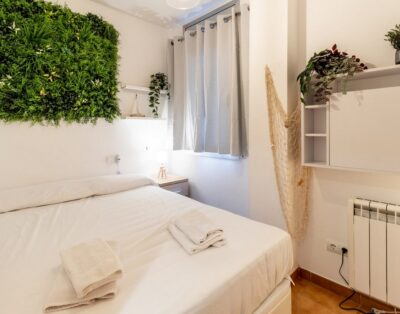 PORT DE LLANÇÀ 44 – Apartamento moderno con terraza