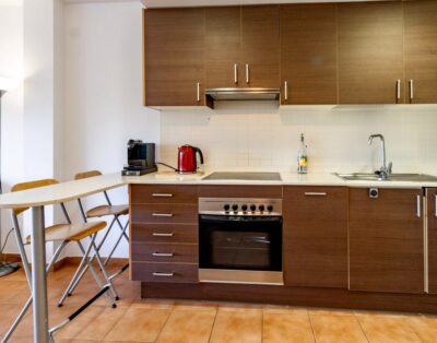PORT DE LLANÇÀ 44 – Apartamento moderno con terraza