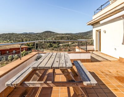 SANT GENÍS 19.2 – Àtic amb terrassa i vistes