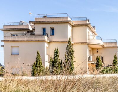 SANT GENÍS 19.2 – Àtic amb terrassa i vistes