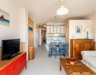 PORT DE LLANÇÀ 43 – Ático con piscina comunitaria