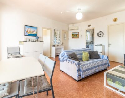 CAP RAS 04.3 – Appartement avec terrasse et vue sur la mer