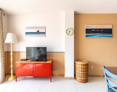 PORT DE LLANÇÀ 43 – Ático con piscina comunitaria