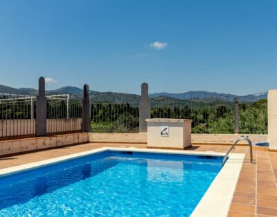 PORT DE LLANÇÀ 43 – Ático con piscina comunitaria