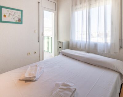 PORT DE LLANÇÀ 44.1 – Ático con balcón