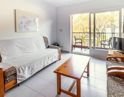 SELVA DE MAR 151 – Apartamento en pueblo encantador