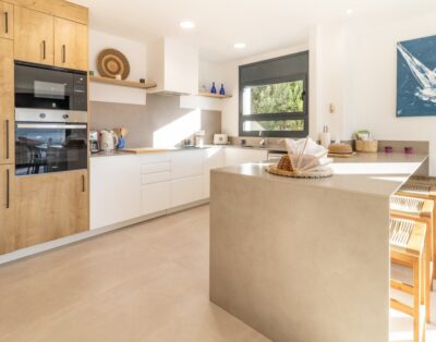 GRIFEU 13 – House with terrace and panoramic views of the coast